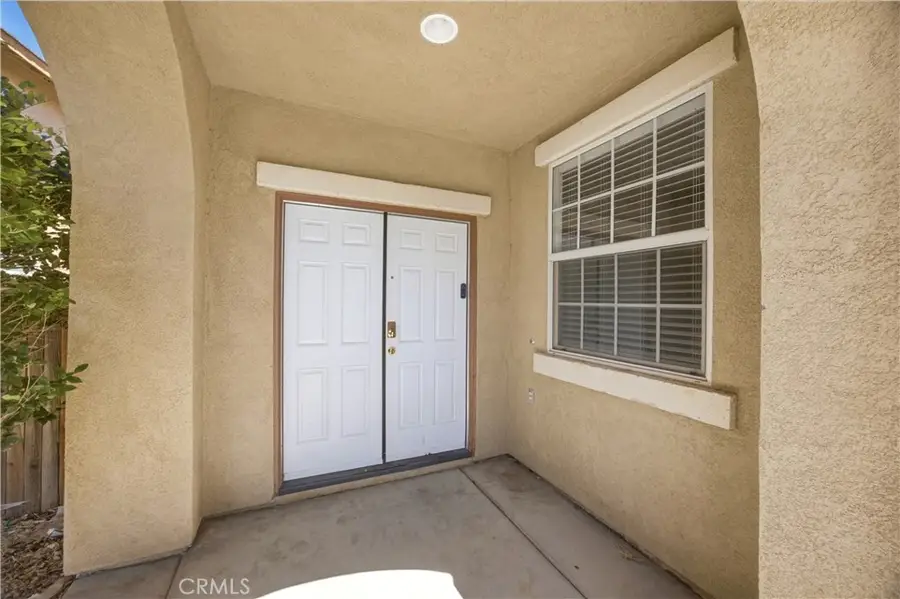 14368 Honeyhill St, Victorville, CA 92394 - #2