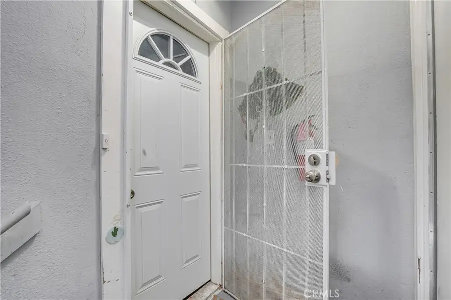 914 W 41st, Los Angeles, CA 90037 - #3