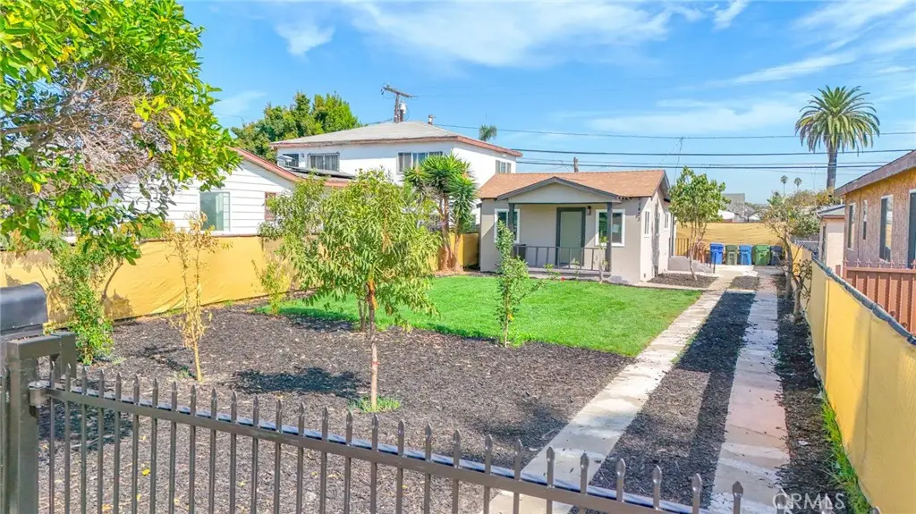 1433 W 96th, Los Angeles, CA 90047 - #1