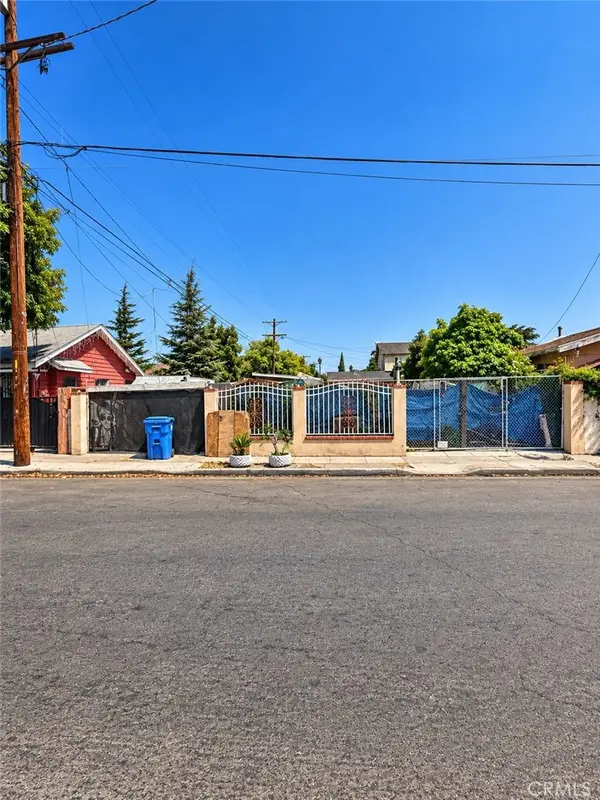 661 W 65th, Los Angeles, CA 90044
