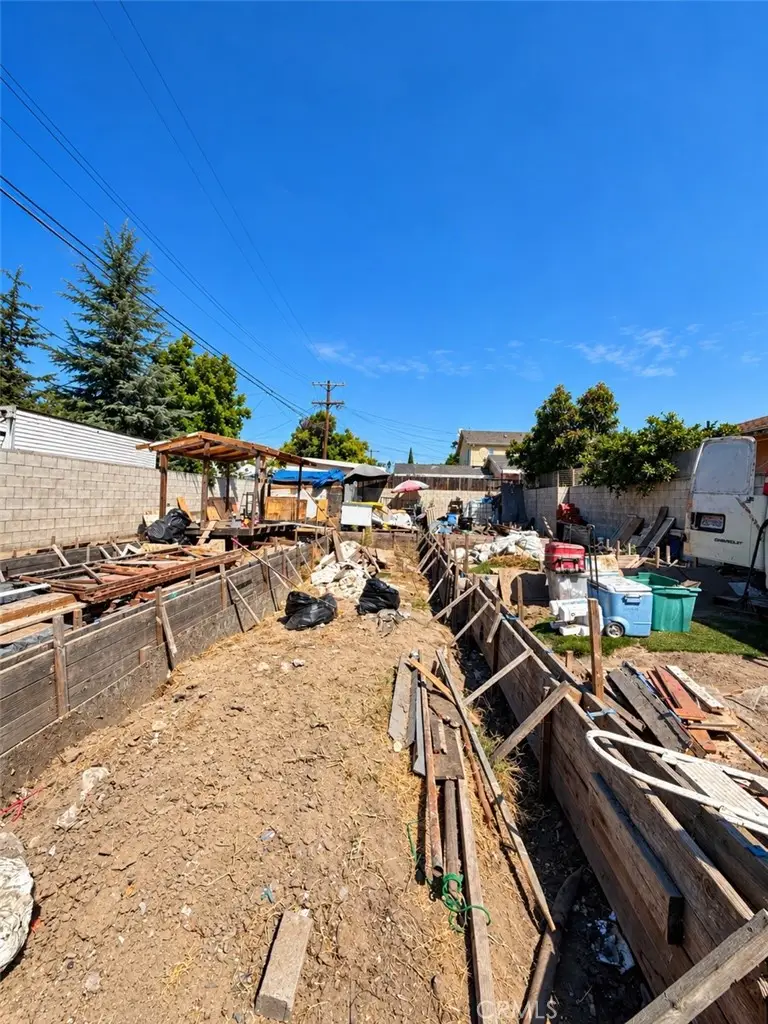 661 W 65th, Los Angeles, CA 90044 - #2