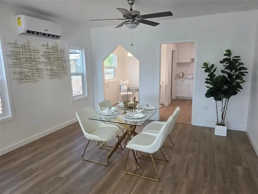 739 W 102nd, Los Angeles, CA 90044 - #3