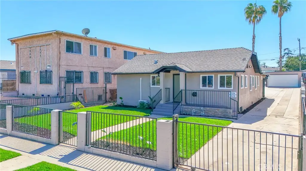 1324 W 106th, Los Angeles, CA 90044 - #1