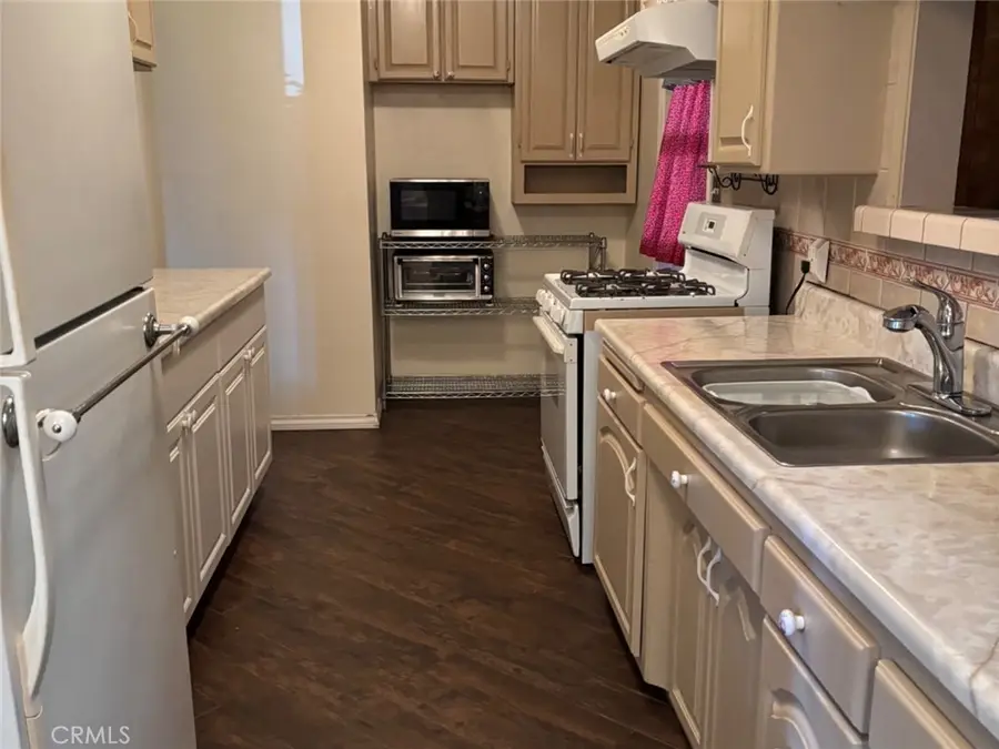 9045 Borson Street, Downey, CA 90242 - #3