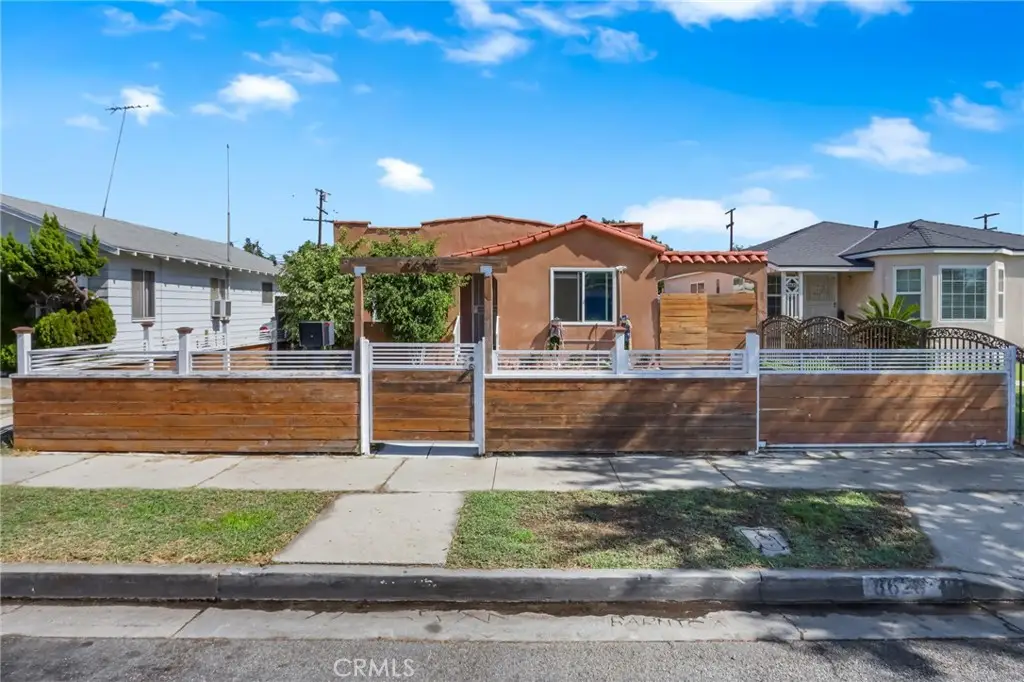 8628 San Juan Avenue, South Gate, CA 90280 - #1