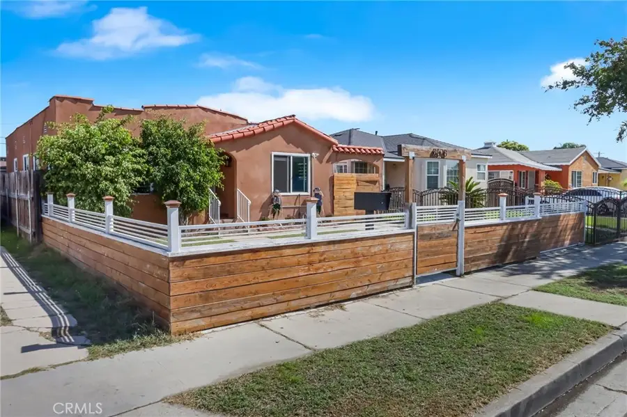 8628 San Juan Avenue, South Gate, CA 90280 - #3