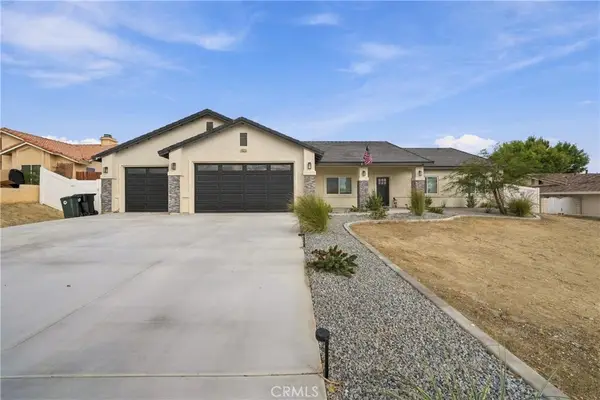 16323 Menahka, Apple Valley, CA 92307
