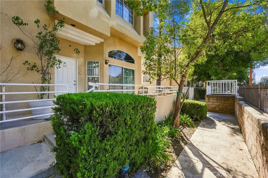 7109 Farralone #117, Canoga Park, CA 91303 - #3