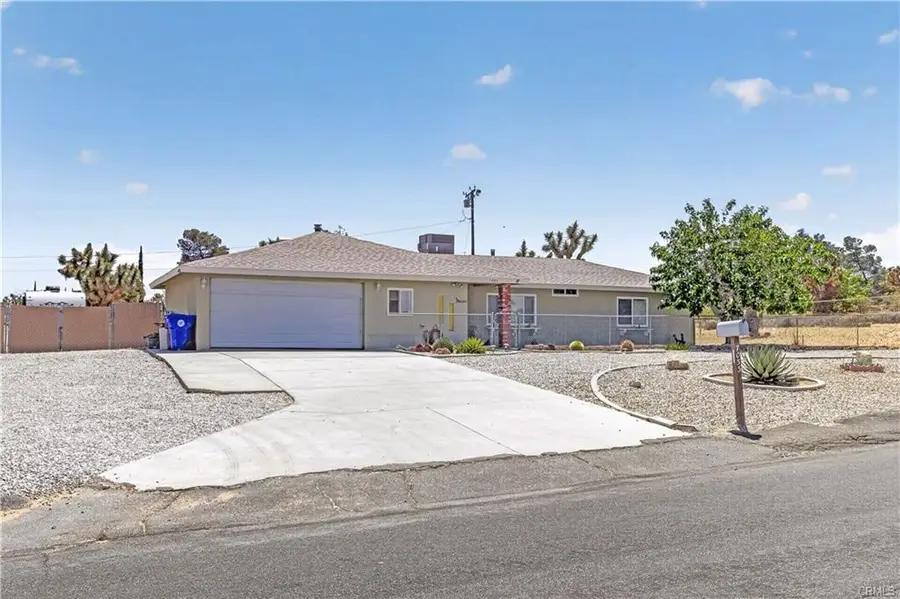 7053 Balsa Avenue, Yucca Valley, CA 92284 - #3