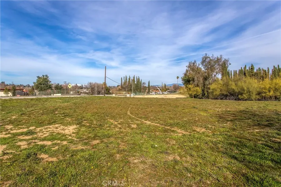12915 14th Street, Yucaipa, CA 92399 - #3