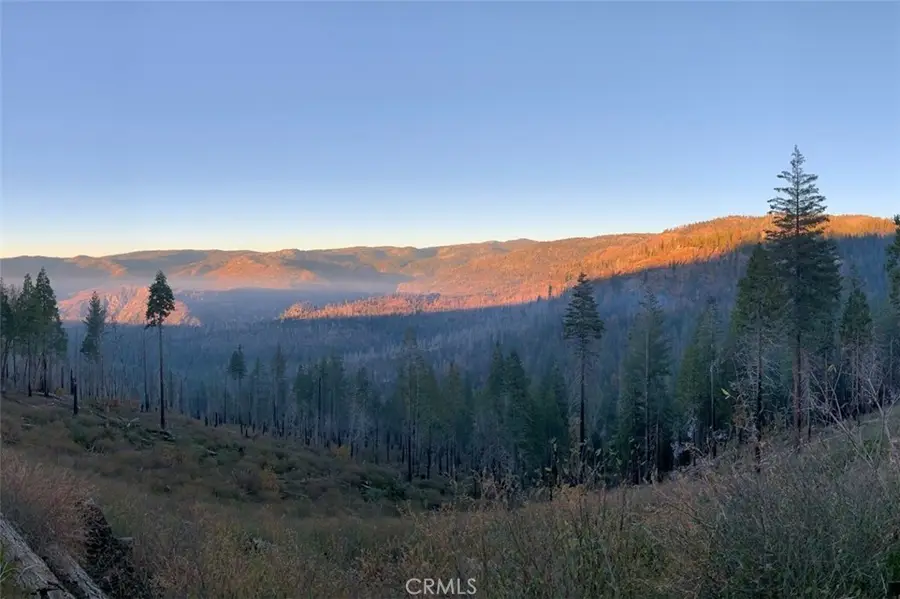 7170 7174 Yosemite Park Way, Yosemite West, CA 95389 - Image #2