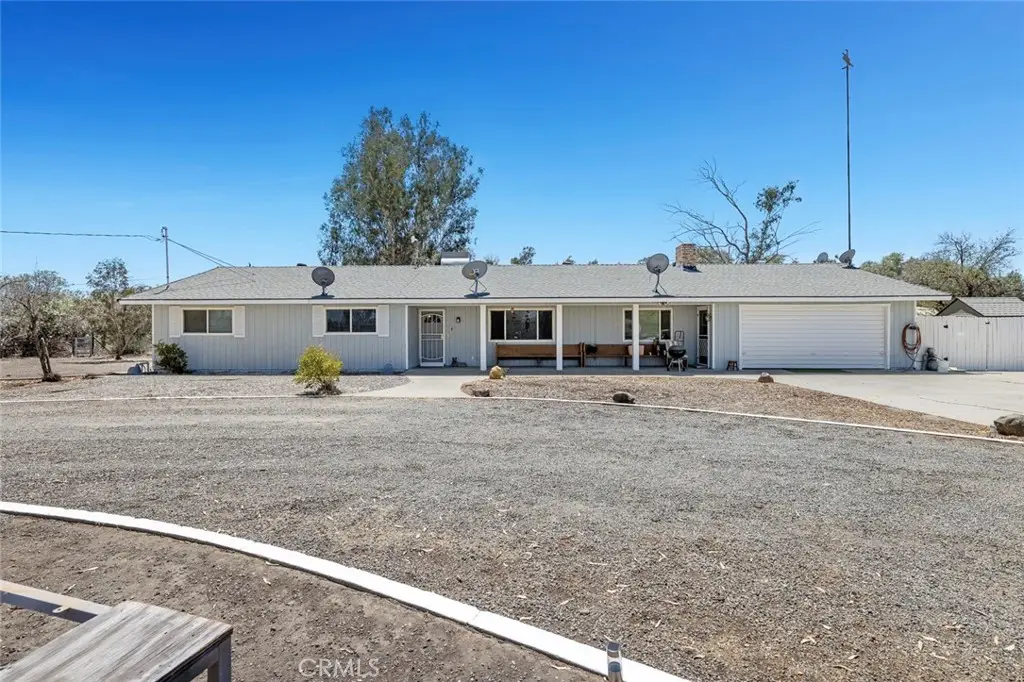 42000 S Alpine Avenue, Coalinga, CA 93210 - Image #1