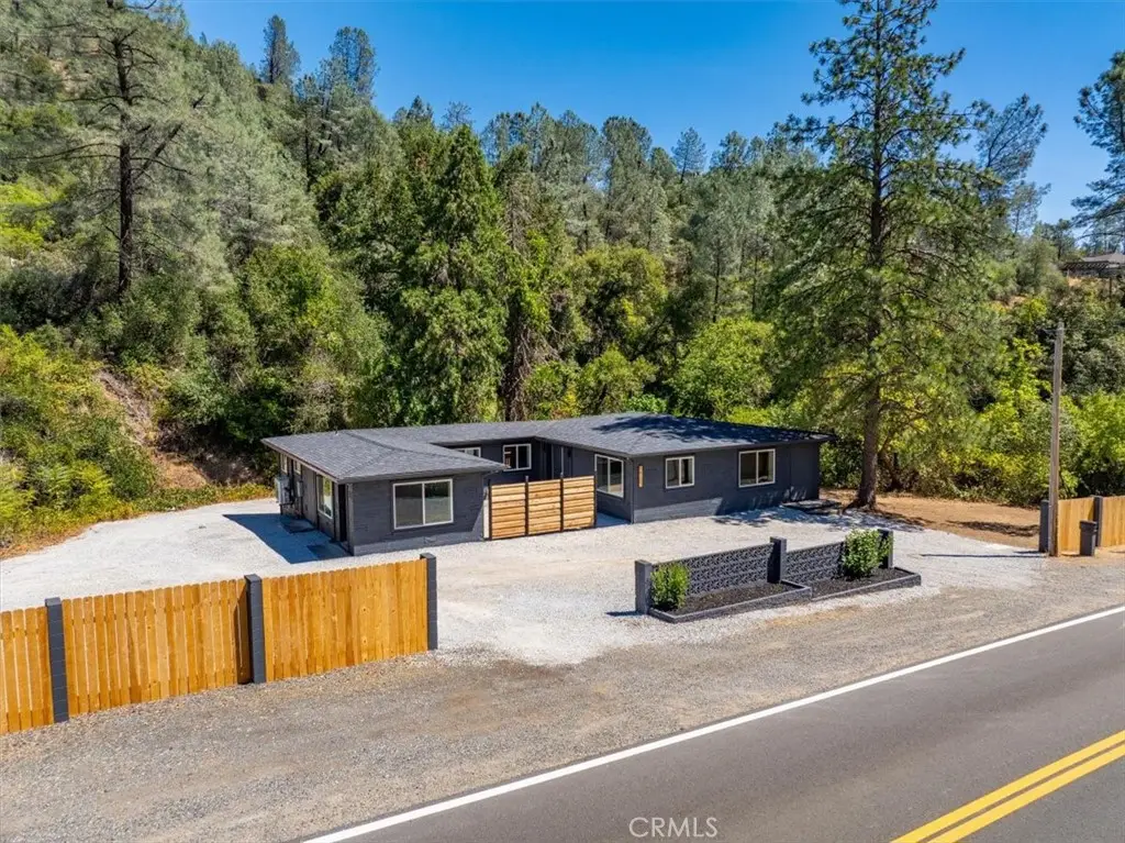 14153 Lake Boulevard, Shasta Lake, CA 96019 - Image #1