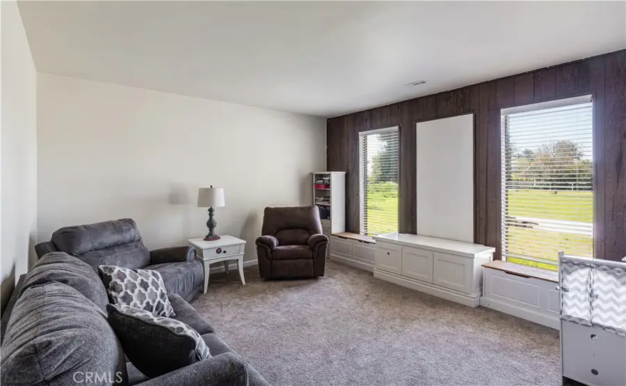 16993 Jennifer Court, Madera, CA 93636 - Image #3