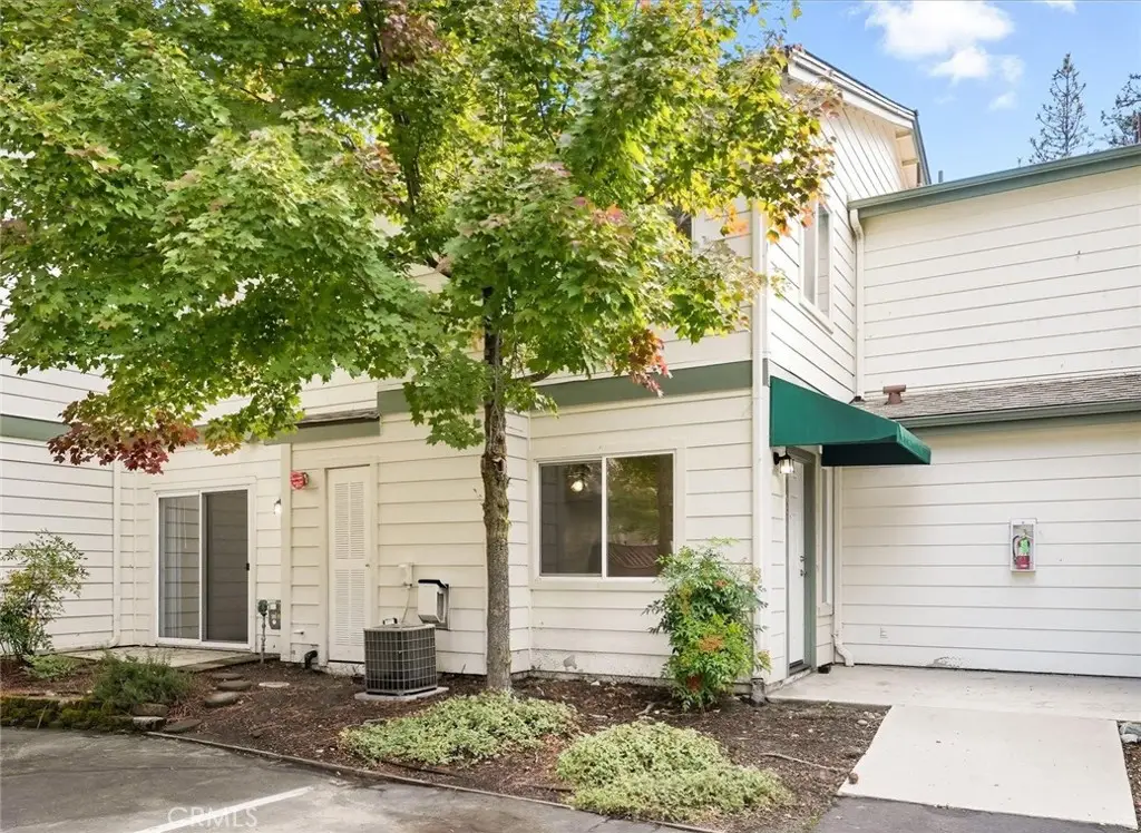 40501 Road 222 #105, Bass Lake, CA 93604 - Image #1