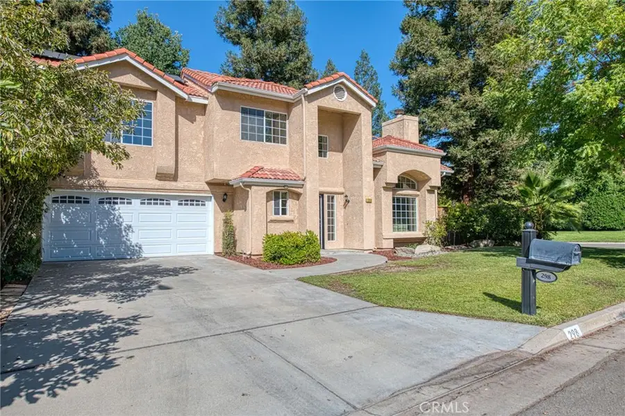 298 E Lindbrook Lane, Fresno, CA 93720 - Image #3