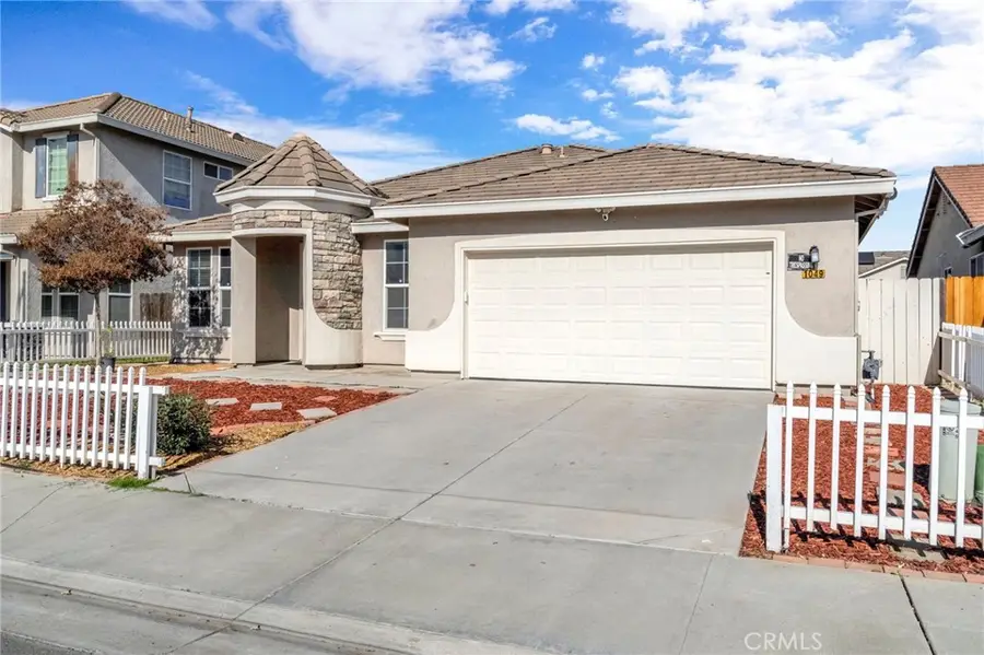 1049 Stanford, Madera, CA 93637 - #2