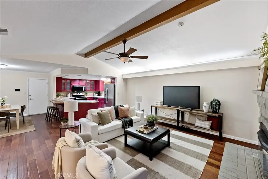 304 E Omaha Avenue, Fresno, CA 93720 - Image #3