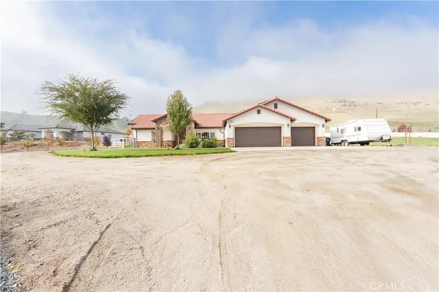 16605 Deer Creek Drive, Springville, CA 93265 - #3