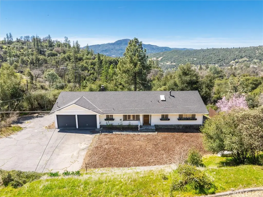 42324 Buckeye Road, Oakhurst, CA 93644 - #1