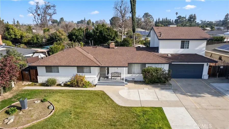 925 S Purdue Avenue, Fresno, CA 93727 - #2