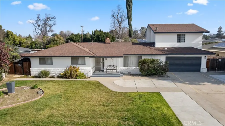 925 S Purdue Avenue, Fresno, CA 93727 - #3