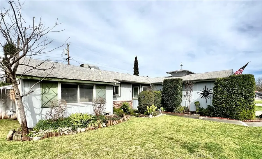 3823 E Holland, Fresno, CA 93726 - #2
