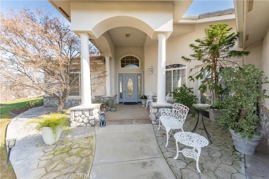 16404 Wardlaw Drive, Springville, CA 93265 - #2