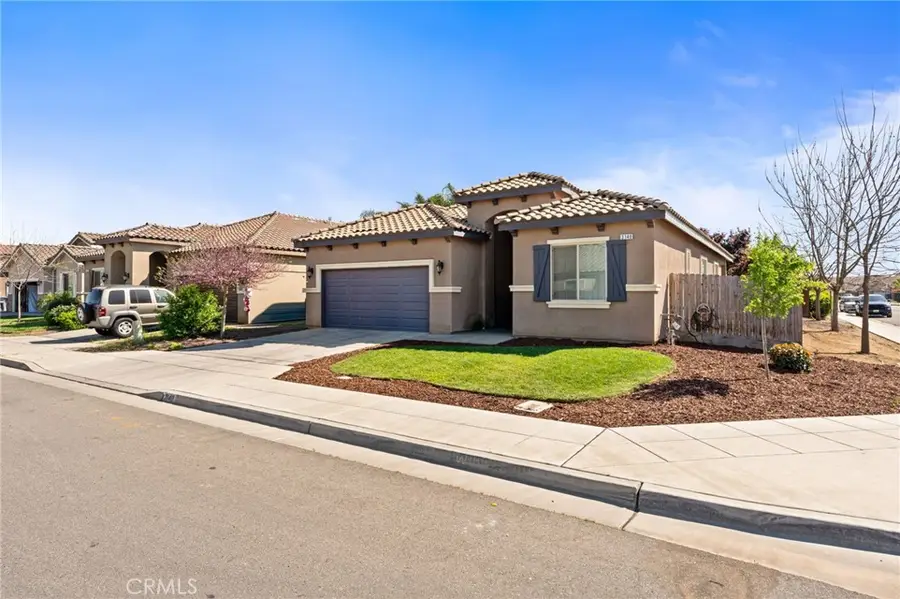 3140 Capistrano, Madera, CA 93637 - #3