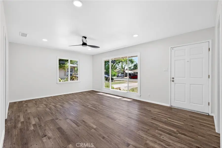 1812 W Bellaire Way, Fresno, CA 93705 - #3