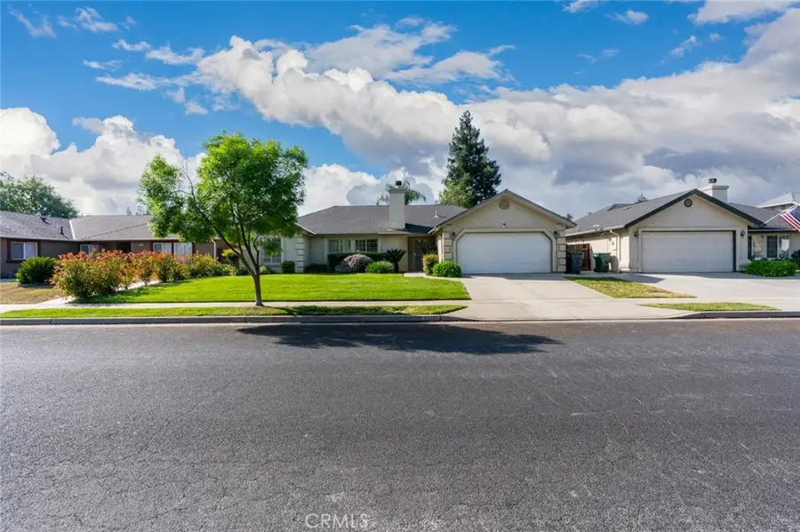 1932 Jefferson Avenue, Madera, CA 93637 - #2