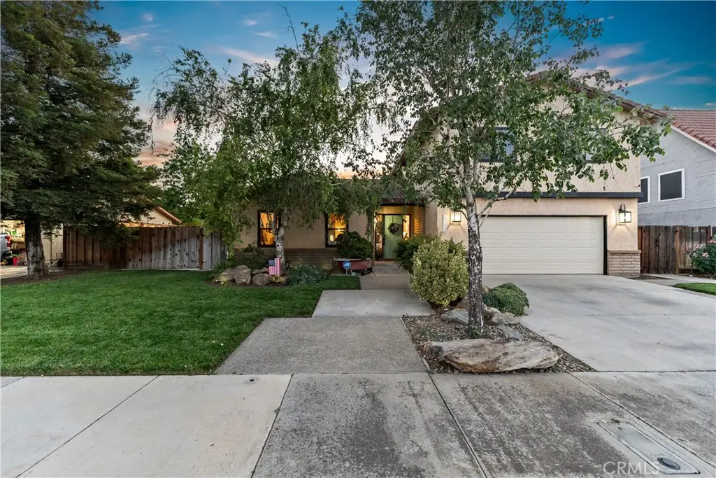 2133 S 10th, Los Banos, CA 93635 - #1