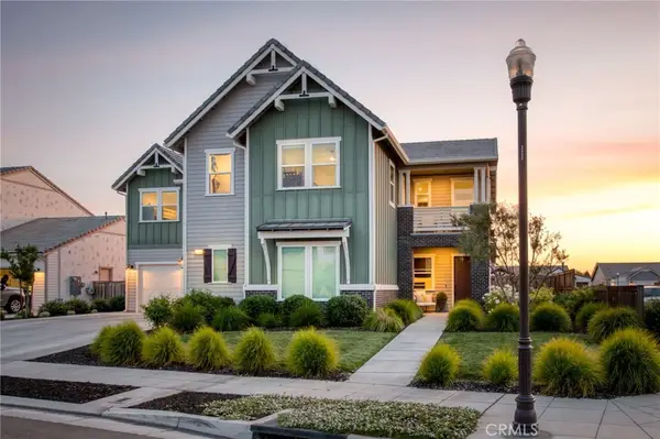 1736 N Renn, Clovis, CA 93619