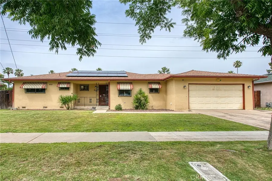 638 W Sussex Way, Fresno, CA 93705 - #3