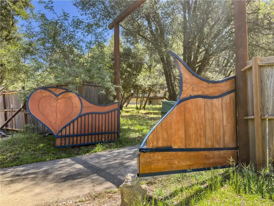 51571 Coyote Ridge, Oakhurst, CA 93644 - #3