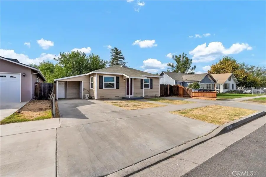1015 Hall Avenue, Corcoran, CA 93212 - #2