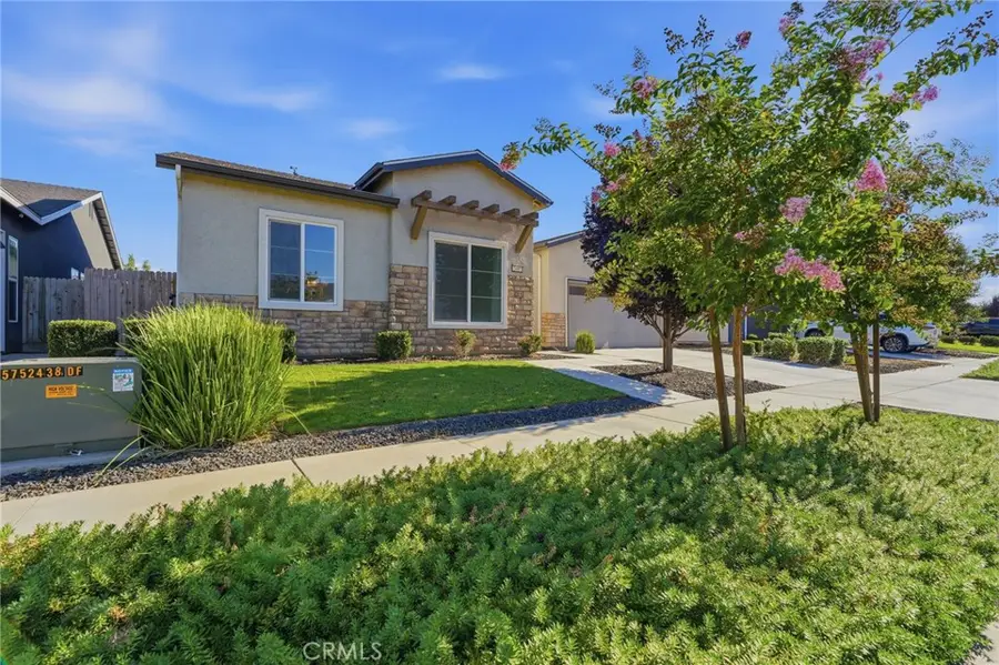 2407 W Andrew, Hanford, CA 93230 - #3