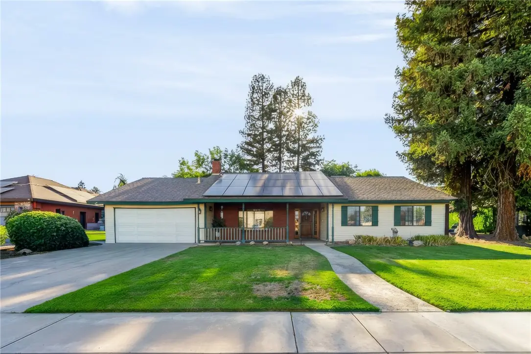1307 S Arkle Street, Visalia, CA 93292 - #1