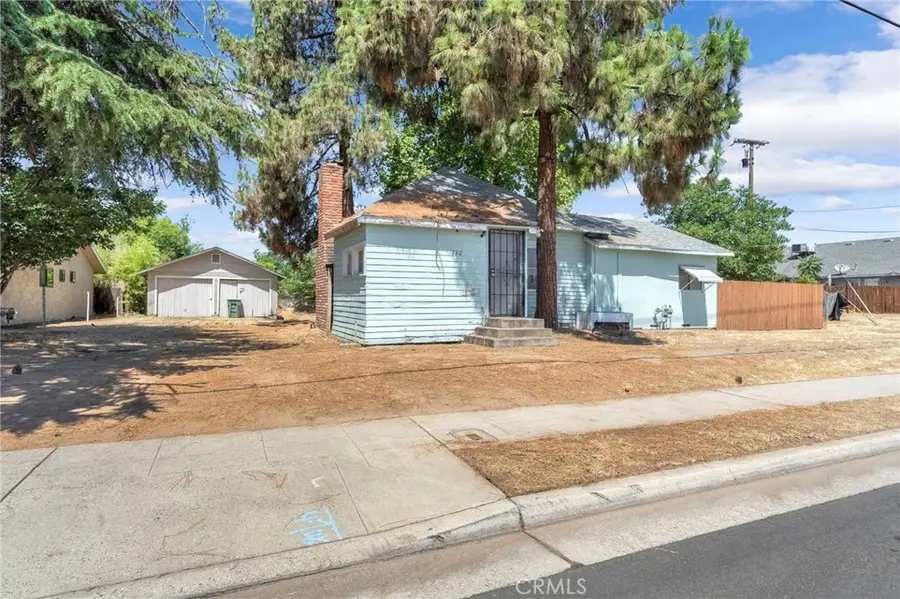 760 Sunnyside, Clovis, CA 93611 - #3