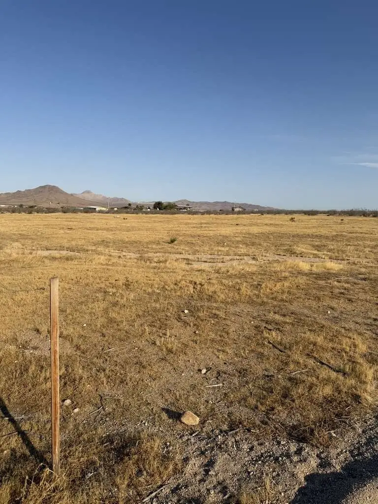 17575 Century Plant Road, Apple Valley, CA 92307 - #3