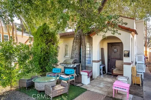 609 Corwin Avenue, Glendale, CA 91206 - #2