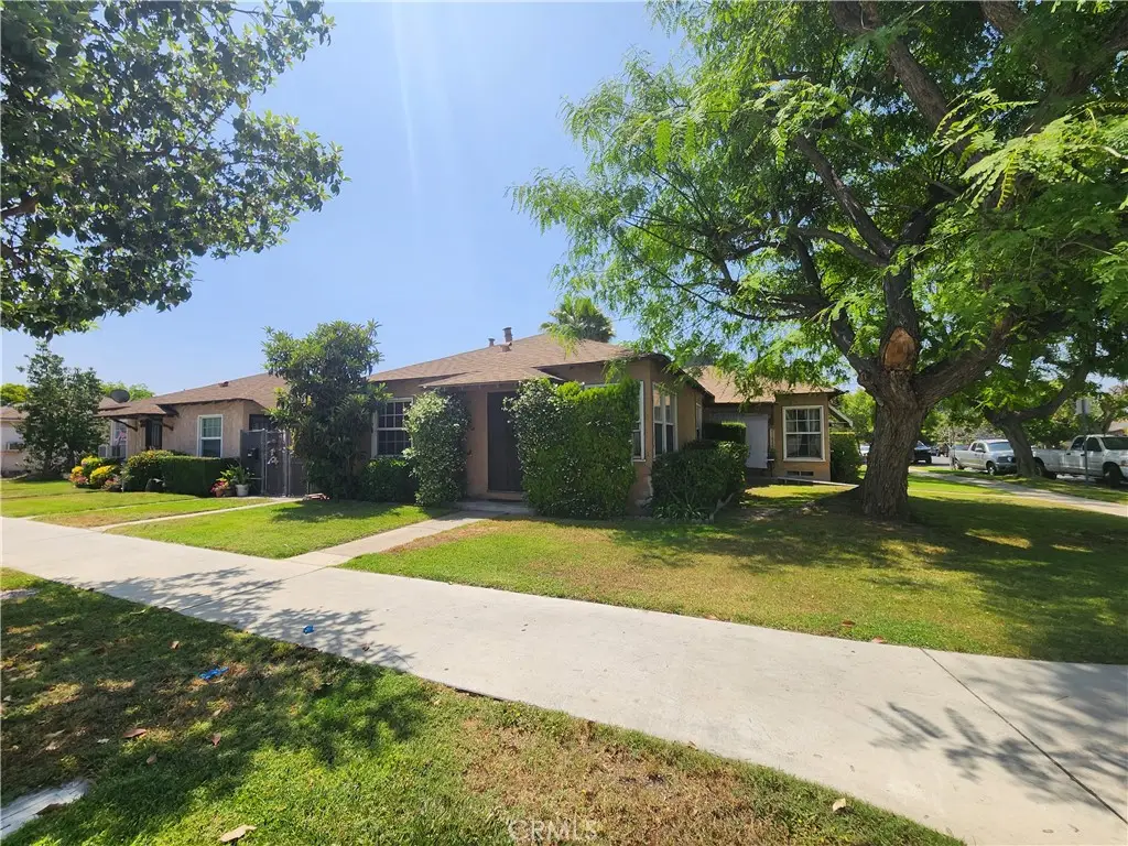 11820 Victory Boulevard, North Hollywood, CA 91606 - #1