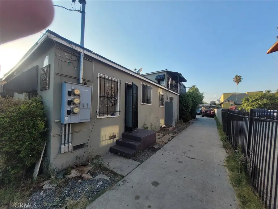 1723 W 35th Place, Los Angeles, CA 90018 - Image #2