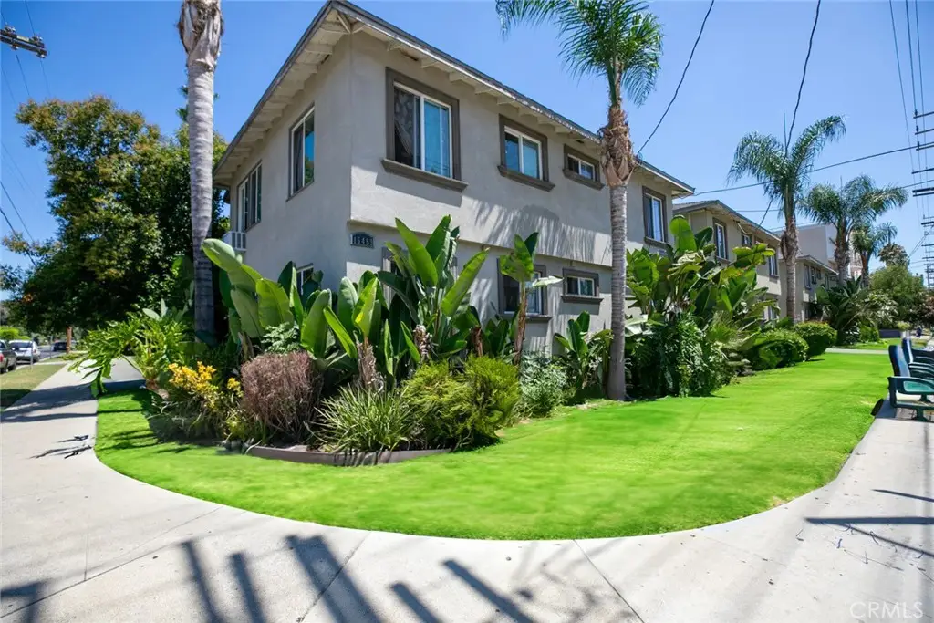 15445 Vanowen Street, Van Nuys, CA 91406 - #1