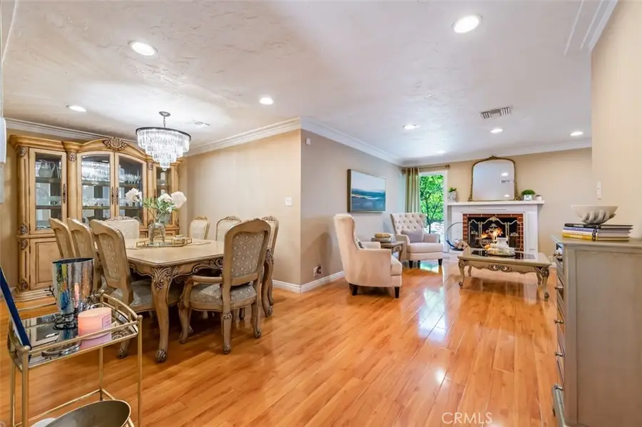 1270 Tropical Avenue, Pasadena, CA 91107 - Image #3