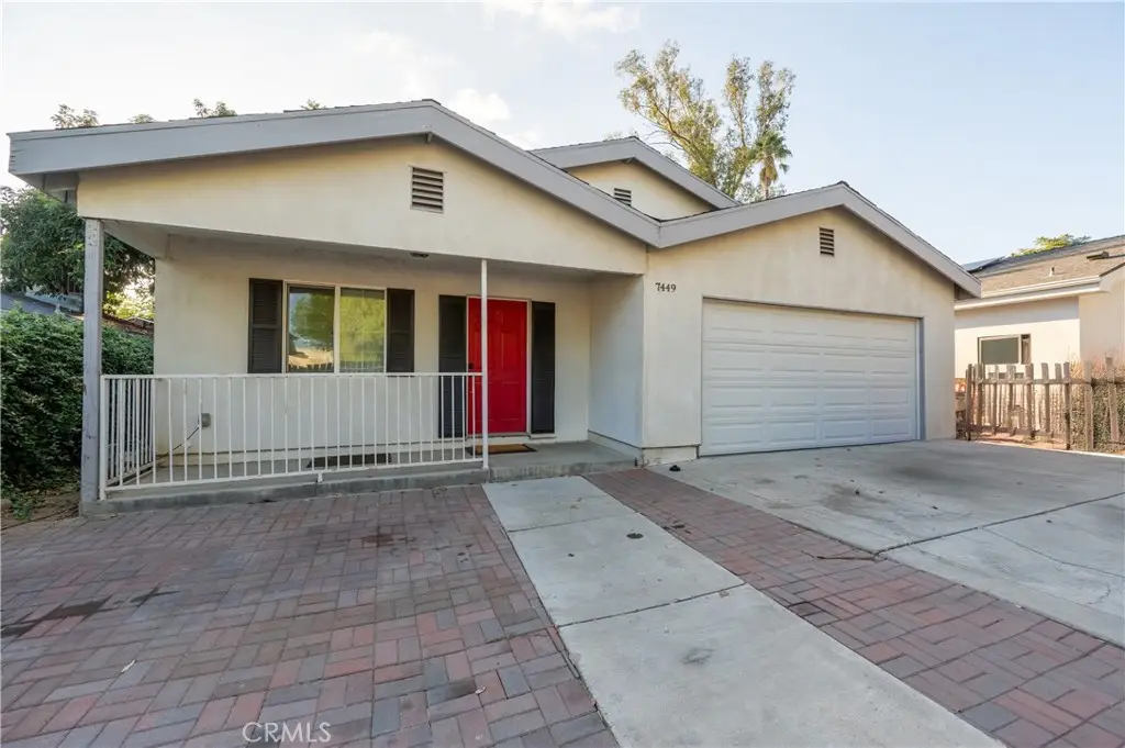 7449-7451 Alabama Avenue, Canoga Park, CA 91303 - #1