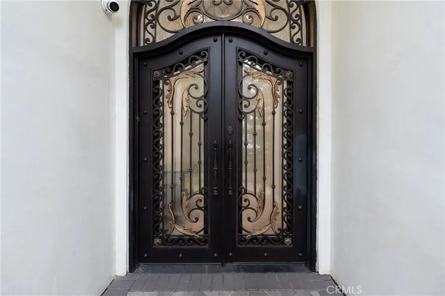 15148 Domino Street, Sherman Oaks, CA 91411 - #2