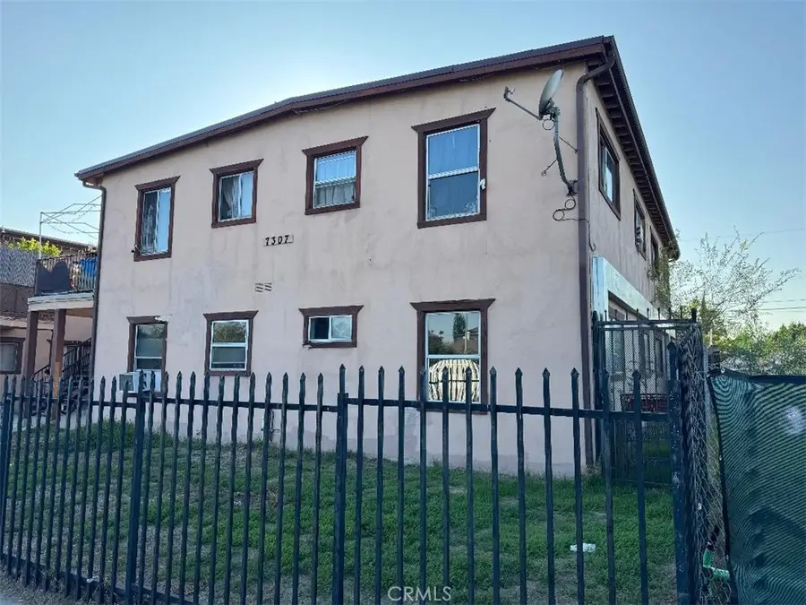 7307 Vineland, Sun Valley, CA 91352 - Image #2