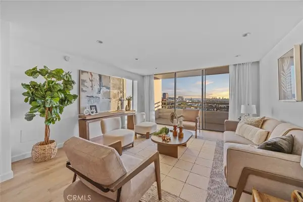 343 Pioneer Dr #1101, Glendale, CA 91203