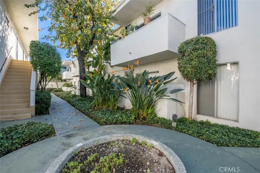 10749 New Haven Street #18, Sun Valley, CA 91352 - #3